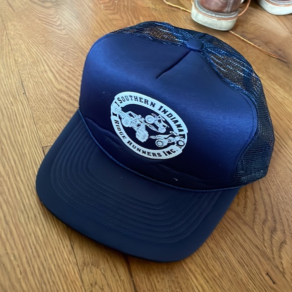 Deadstock off-roading trucker cap - Picture 2 of 4